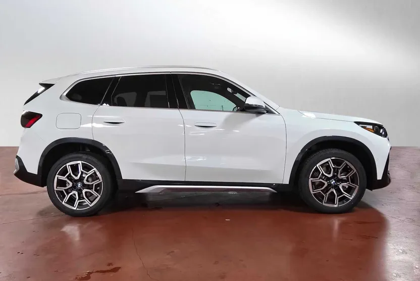 2026 Bmw X1 XDrive28i photo 1