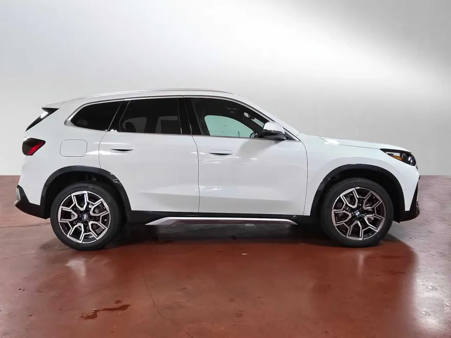 2026 Bmw X1 XDrive28i photo 1