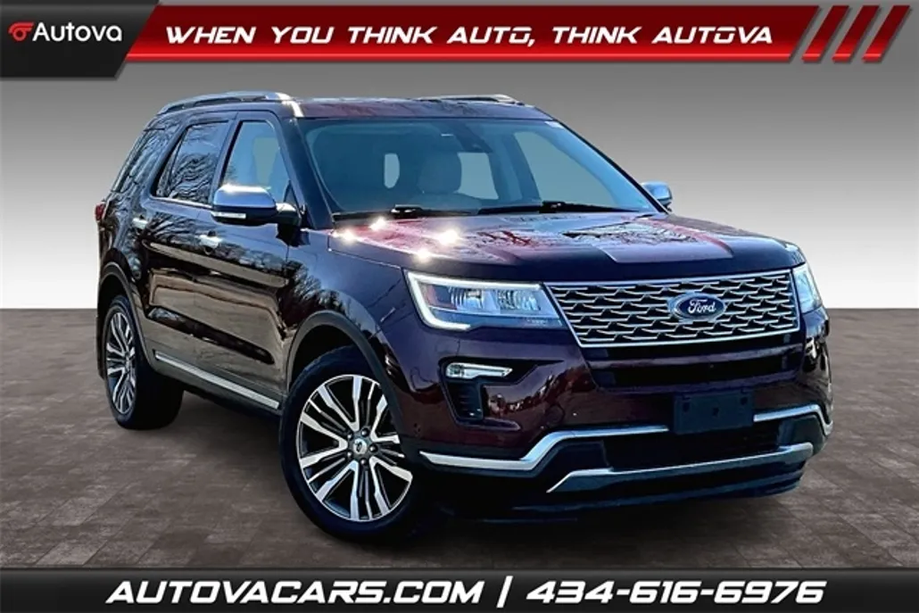 2018 Ford Explorer Platinum photo 1