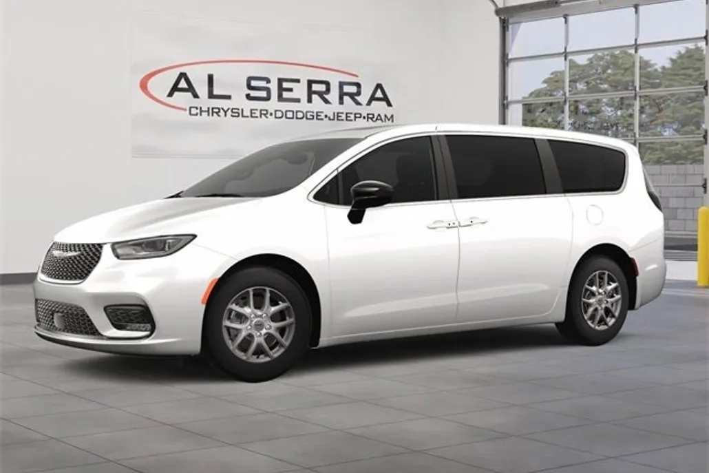 2025 Chrysler Pacifica Base photo 1