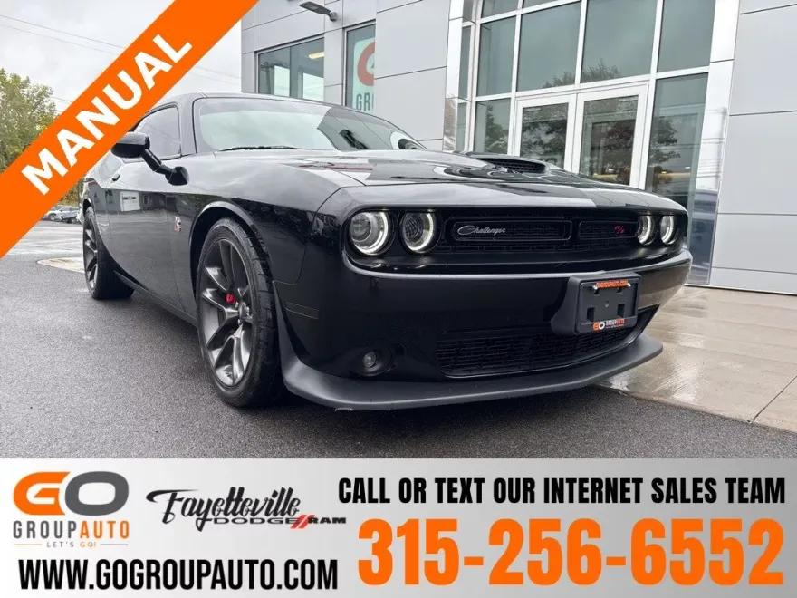 2021 Dodge Challenger R/T Scat Pack photo 1