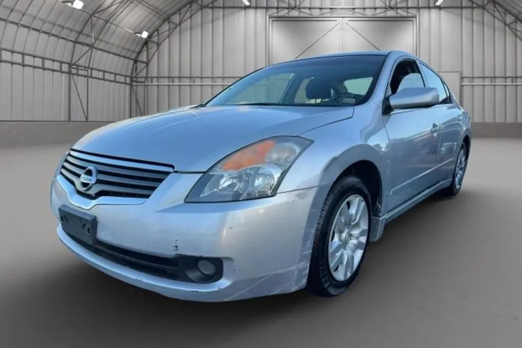 2009 Nissan Altima 2.5 photo 1