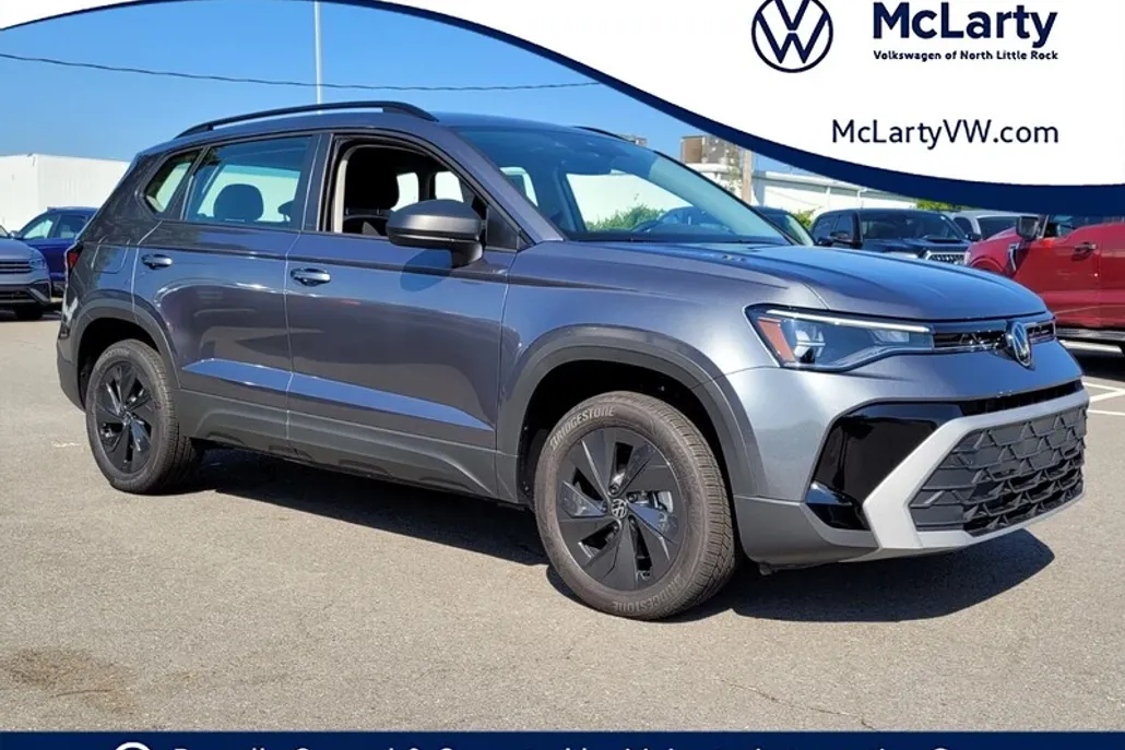 2025 Volkswagen Taos S photo 1