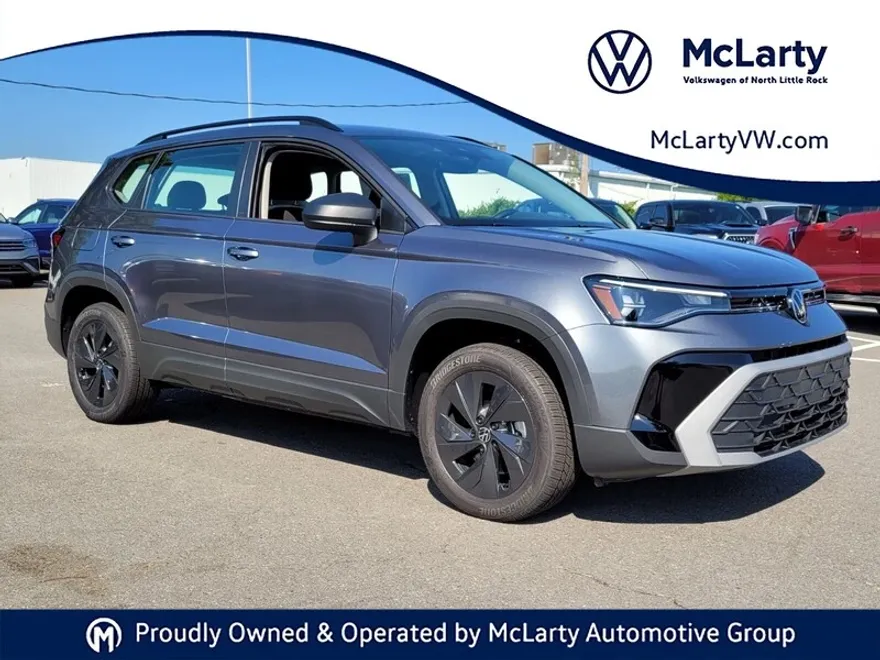 2025 Volkswagen Taos S photo 1