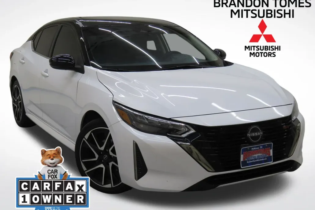 2024 Nissan Sentra SR photo 1