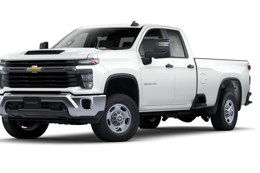 2025 Chevrolet Silverado 2500HD photo 1