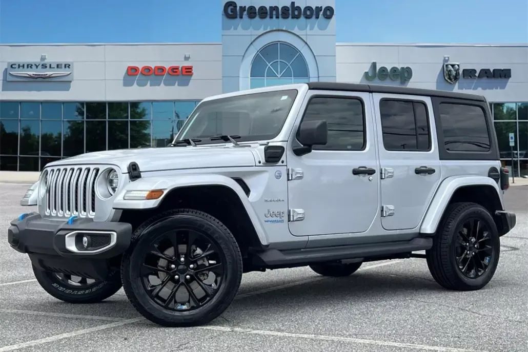 2022 Jeep Wrangler Unlimited 4xe Sahara photo 1
