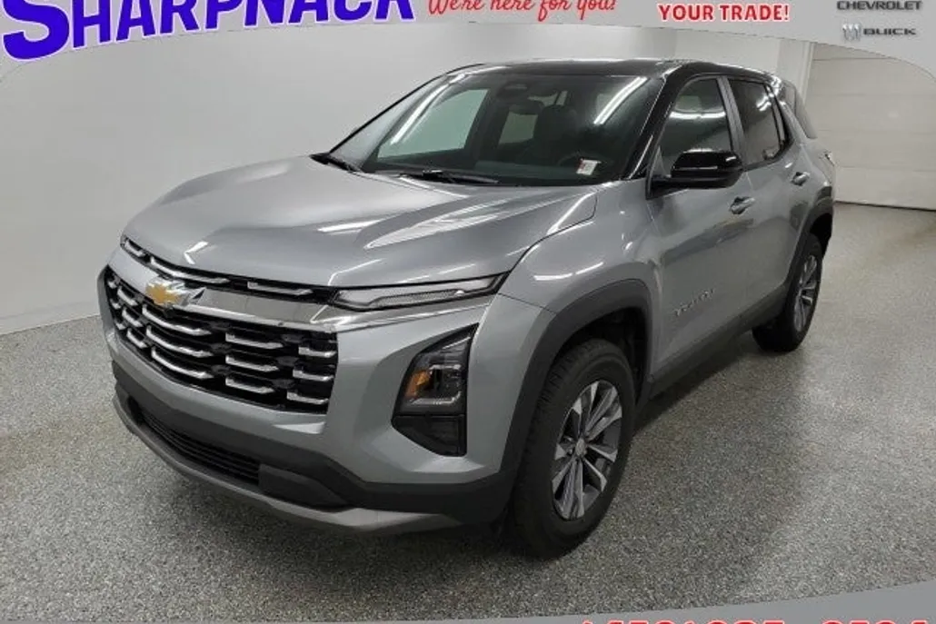 2026 Chevrolet Equinox LT photo 1