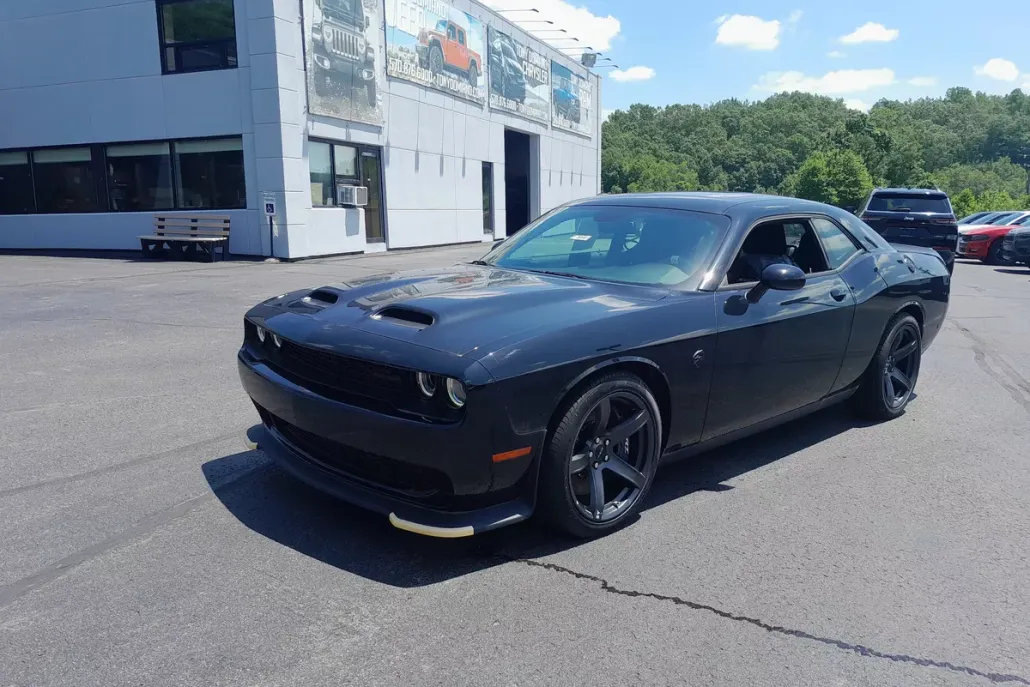 2022 Dodge Challenger SRT8 Hellcat Redeye photo 1