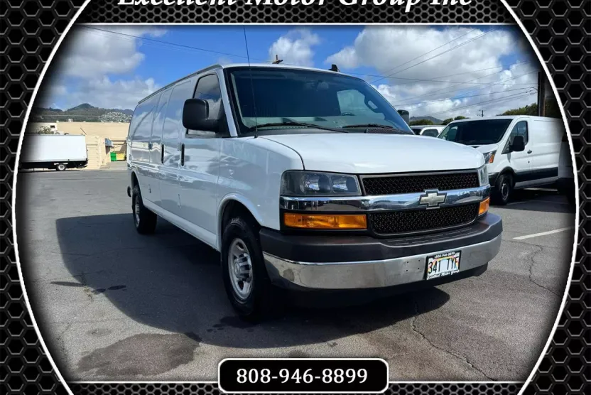 2018 Chevrolet Express Cargo Van 2500 photo 1