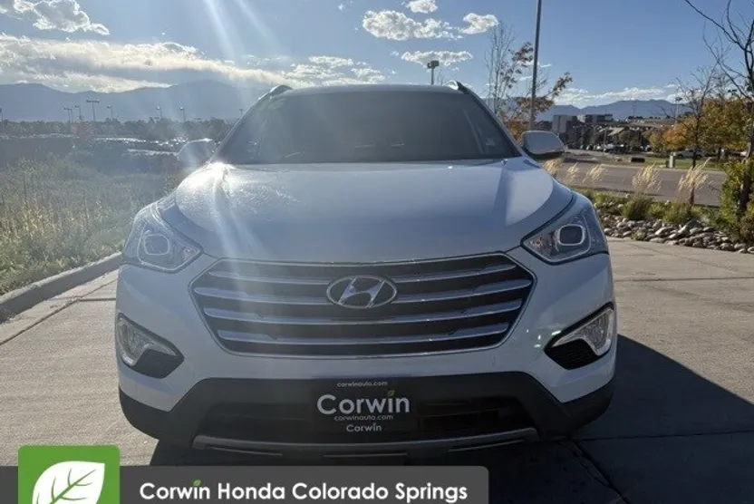 2016 Hyundai Santa Fe Limited photo 1