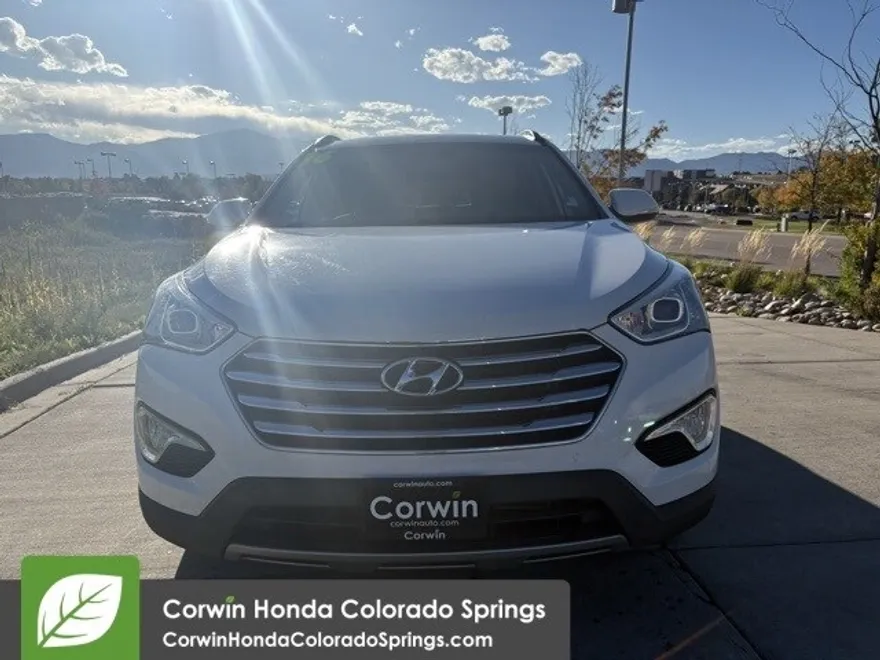 2016 Hyundai Santa Fe Limited photo 1