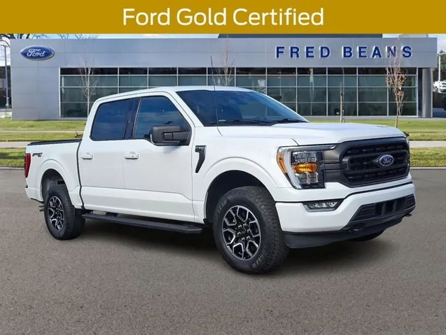 2023 Ford F-150 XLT photo 1