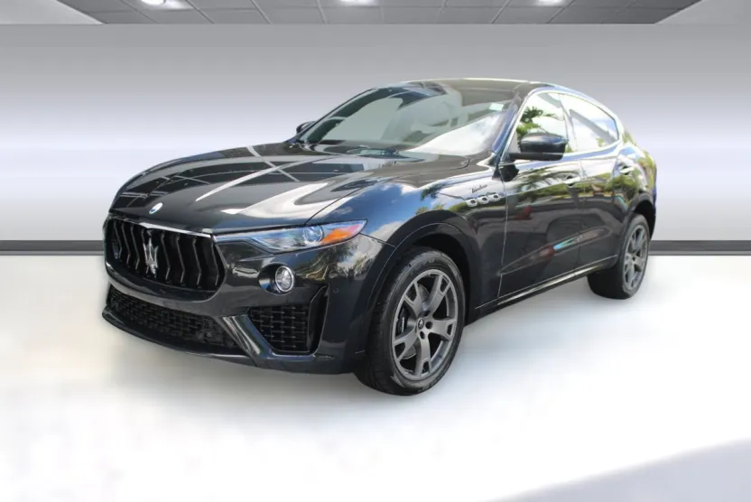 2023 Maserati Levante Modena S photo 1