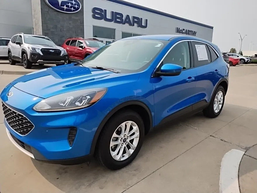 2020 Ford Escape SE photo 1