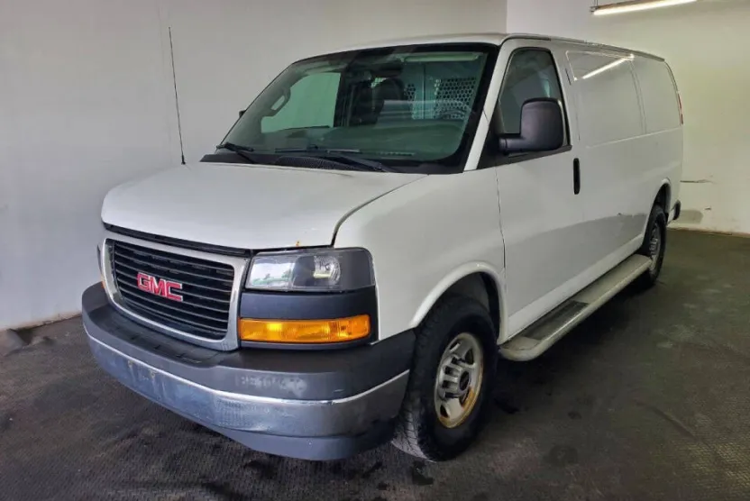 2018 Gmc Savana 2500 Cargo photo 1