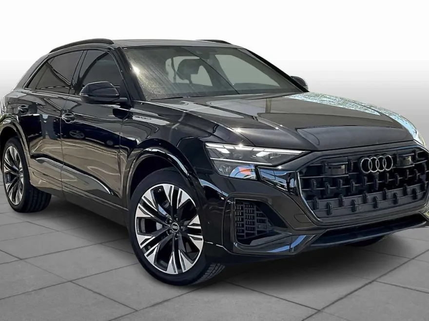 2025 Audi Q8 Premium Plus photo 1