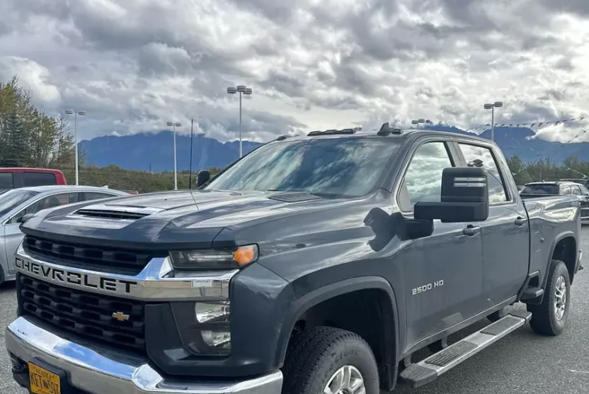 2020 Chevrolet Silverado 2500HD LT photo 1