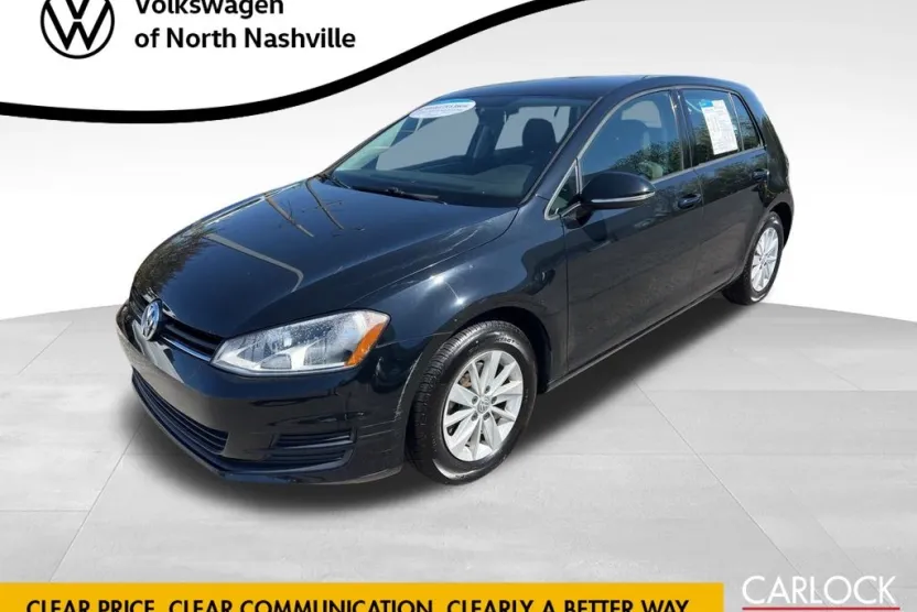 2017 Volkswagen Golf TSI S photo 1