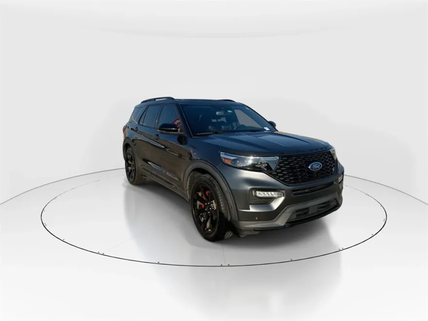 2020 Ford Explorer ST photo 1