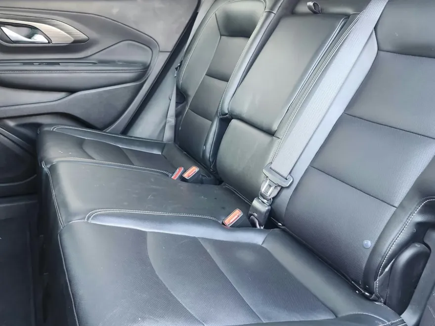 2024 Gmc Terrain SLT photo 1