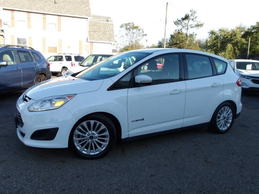 2017 Ford C-Max Hybrid SE photo 1