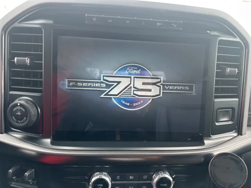 2023 Ford F-150 XLT photo 1