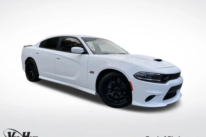 2022 Dodge Charger R/T Scat Pack photo 1