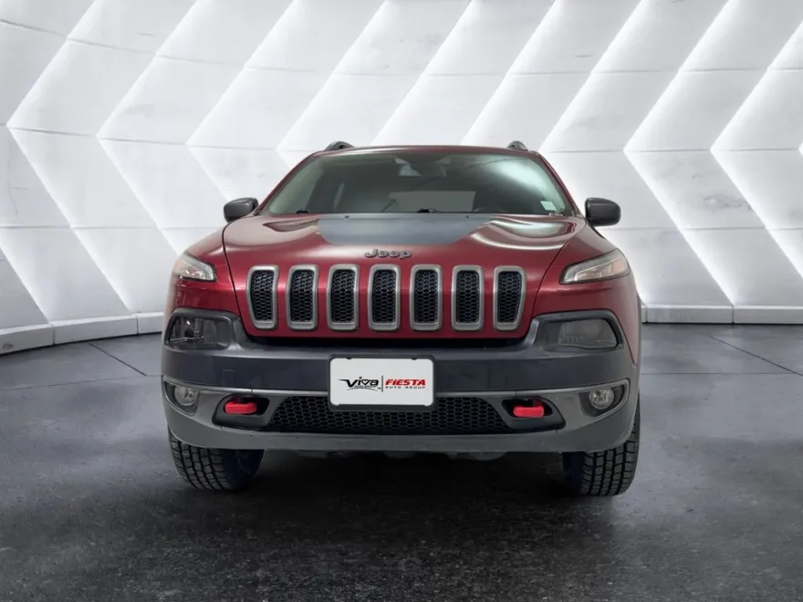 2017 Jeep Cherokee Trailhawk photo 1