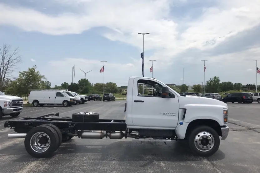 2024 Chevrolet Silverado 4500HD Work Truck photo 1
