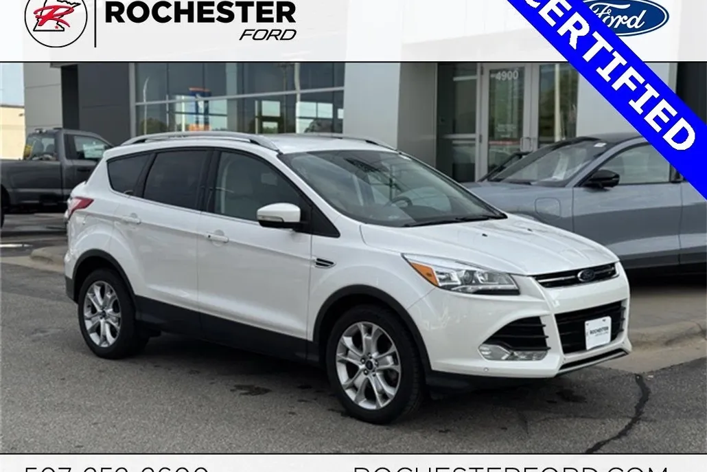 2016 Ford Escape Titanium photo 1
