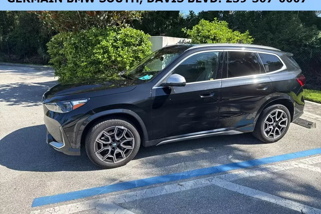 2023 Bmw X1 XDrive28i photo 1