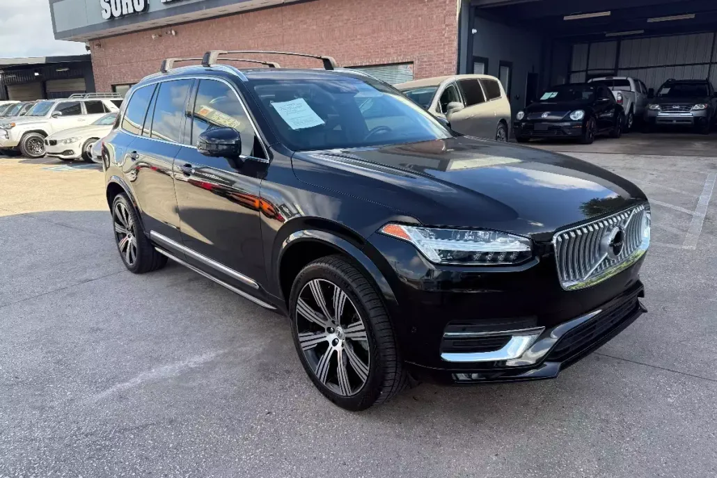 2021 Volvo XC90 T6 AWD Inscription photo 1