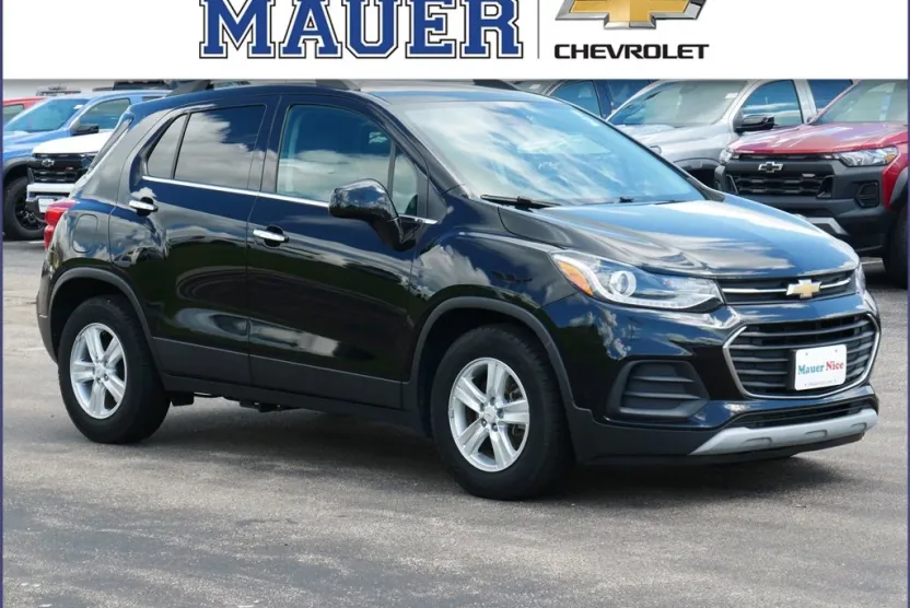 2019 Chevrolet Trax LT photo 1