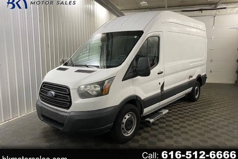 2015 Ford Transit Van photo 1