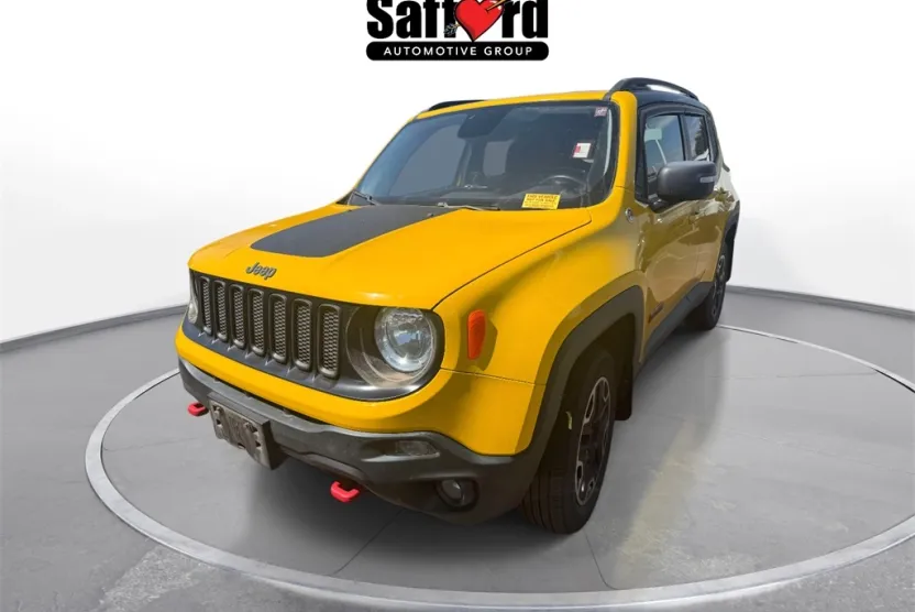 2016 Jeep Renegade Trailhawk photo 1
