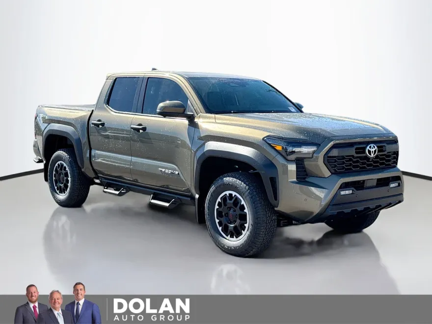 2025 Toyota Tacoma TRD Off-Road Double Cab photo 1