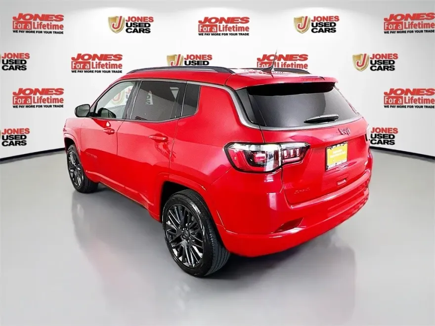 2022 Jeep Compass Limited photo 1
