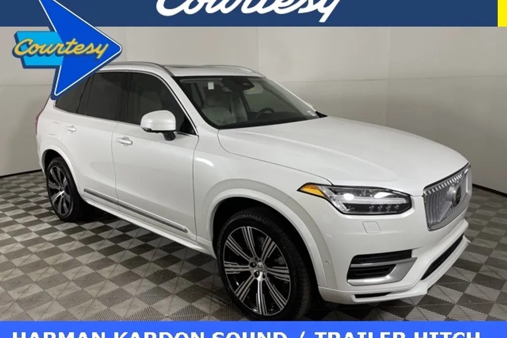 2025 Volvo XC90 T8 AWD Plus photo 1