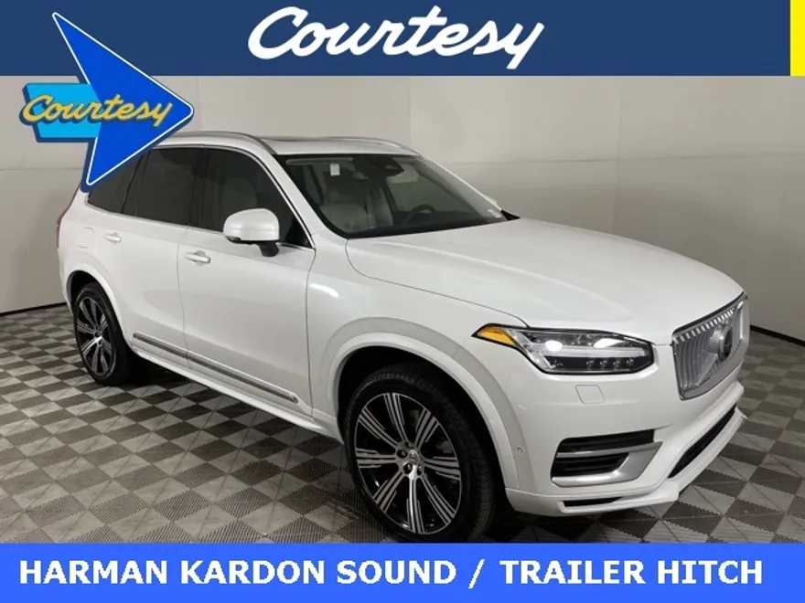 2025 Volvo XC90 T8 AWD Plus photo 1