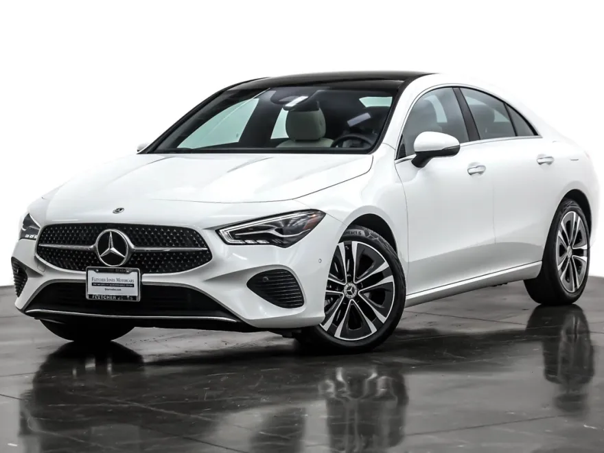 2025 Mercedes Benz CLA 250 photo 1