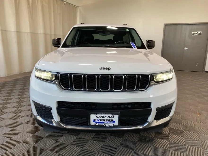 2022 Jeep Grand Cherokee Limited photo 1