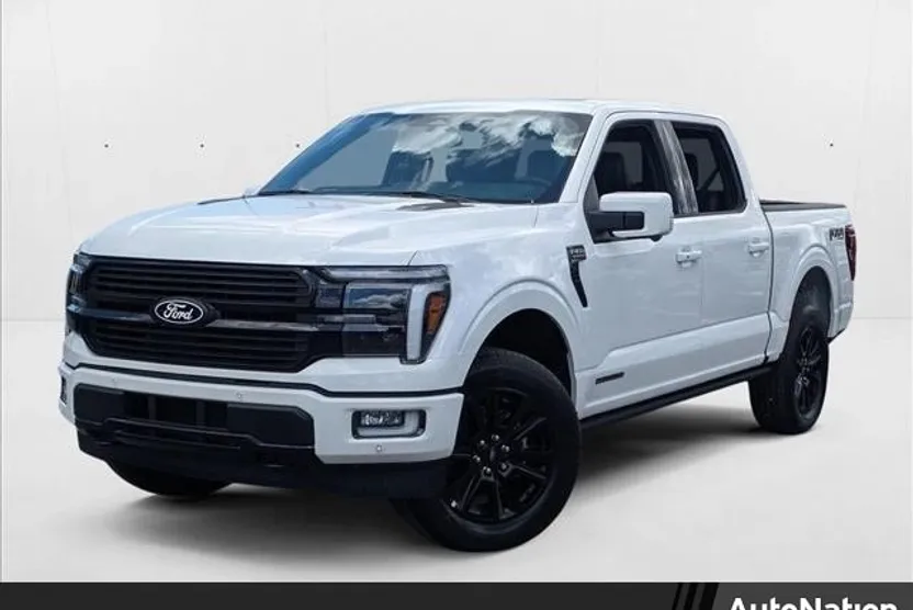 2025 Ford F-150 Platinum photo 1