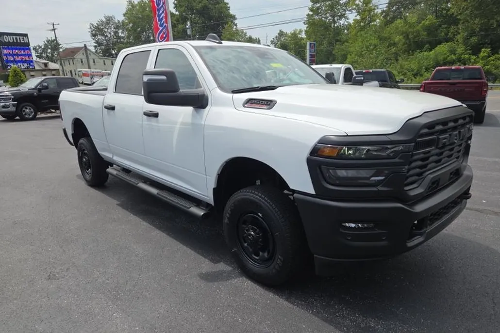 2025 Ram 2500 Tradesman photo 1