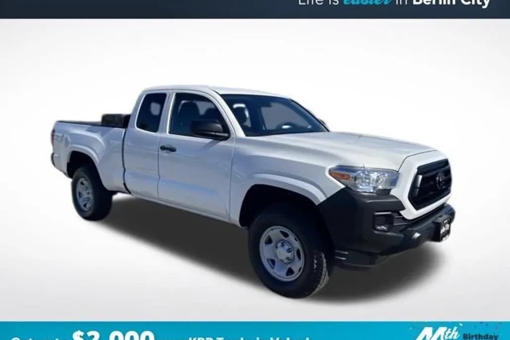 2021 Toyota Tacoma SR5 photo 1