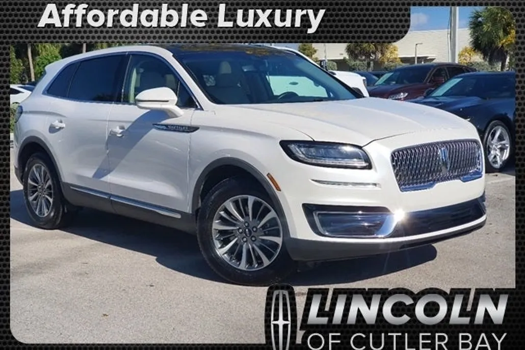 2019 Lincoln Nautilus Select photo 1