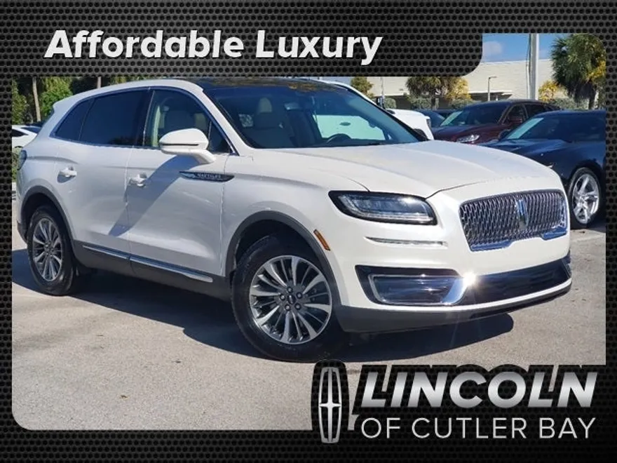 2019 Lincoln Nautilus Select photo 1