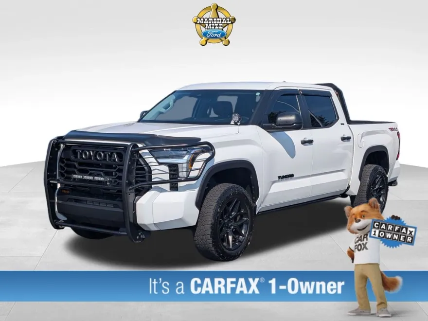 2024 Toyota Tundra SR5 photo 1