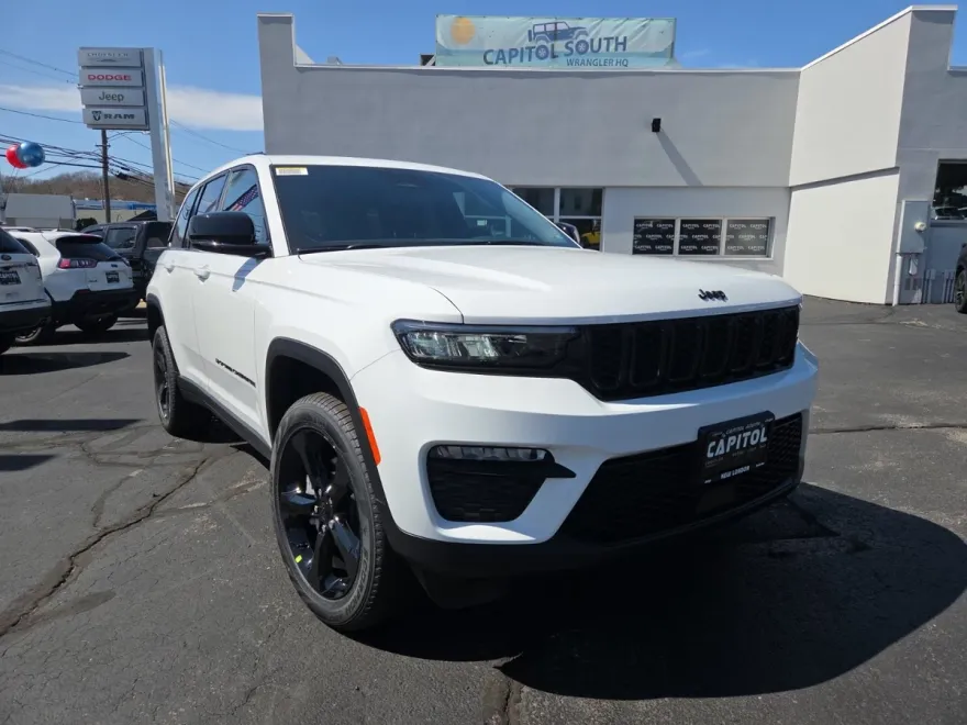 2025 Jeep Grand Cherokee Limited photo 1