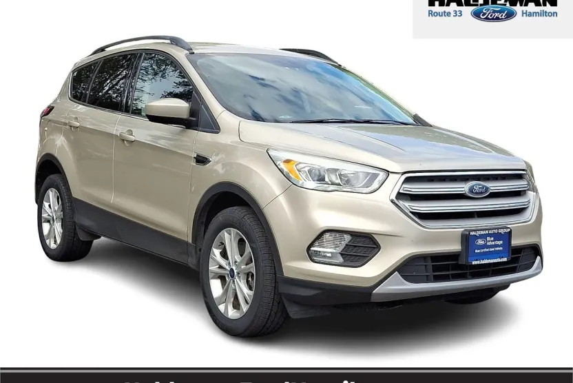 2018 Ford Escape SEL photo 1